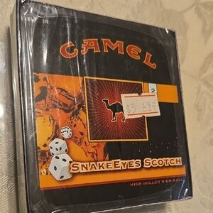 Camel Snake Eyes Scotch Collectible Tin